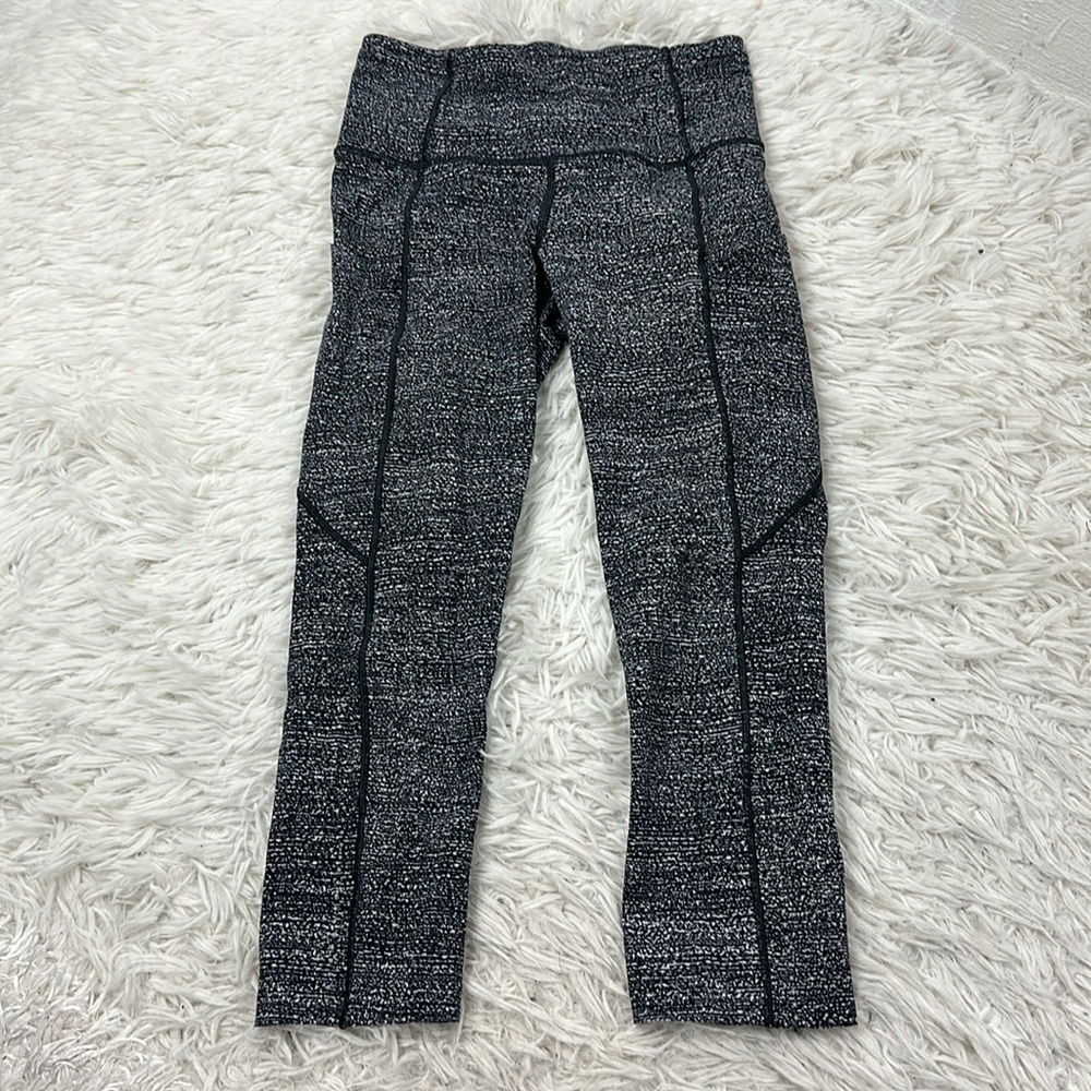Lululemon Fast & Free Crop II *Nulux 19" Twillines Ice Grey Black